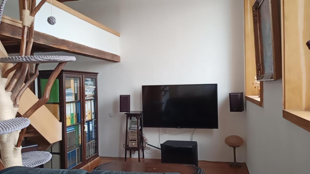 Bydlení v centru OV blízko Stodolní, bez výtahu Apartamento Ostrava Exterior foto