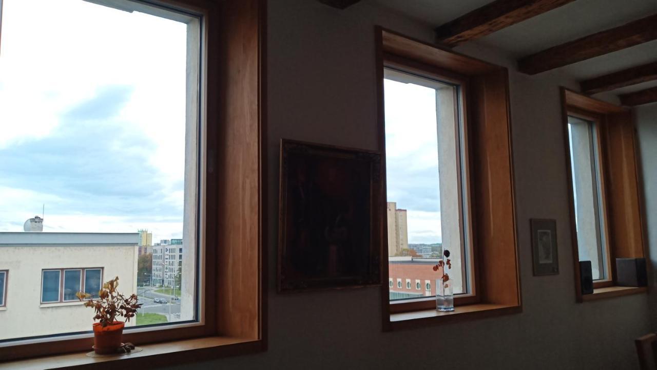 Bydlení v centru OV blízko Stodolní, bez výtahu Apartamento Ostrava Exterior foto